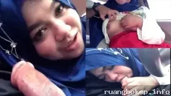Goda Teman Dekat Buat Ngisep Kontol di Mobil