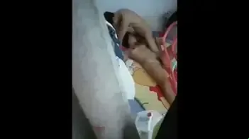 Ngintip Teman Kost Ngewe – Ketahuan Malah Ikut